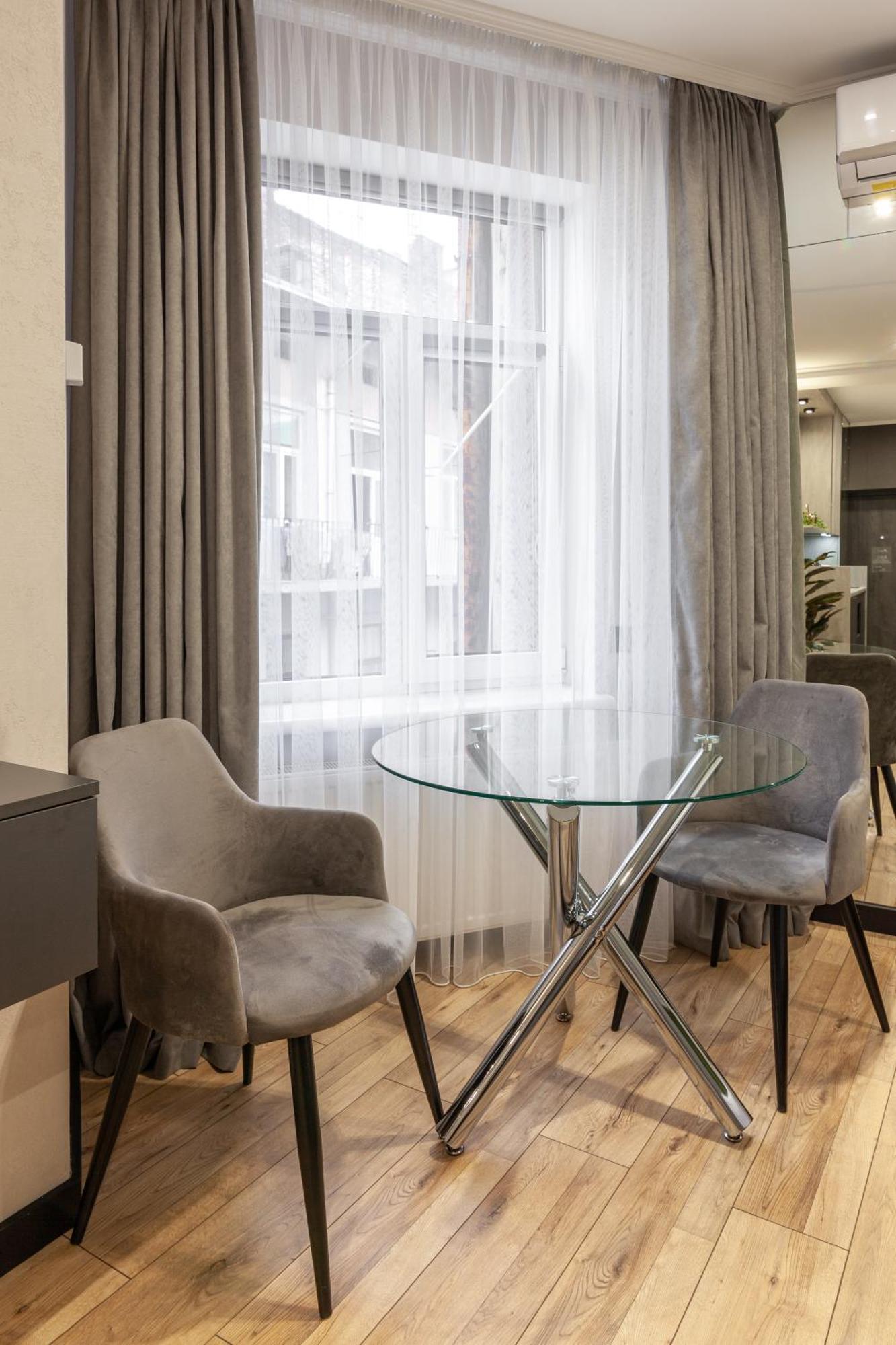 Studio Near Opera Львов Экстерьер фото