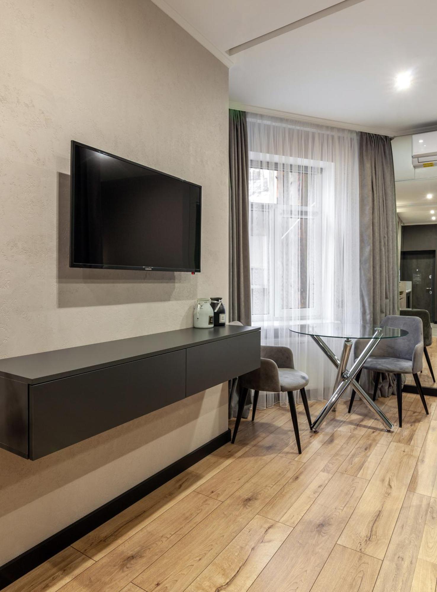 Studio Near Opera Львов Экстерьер фото